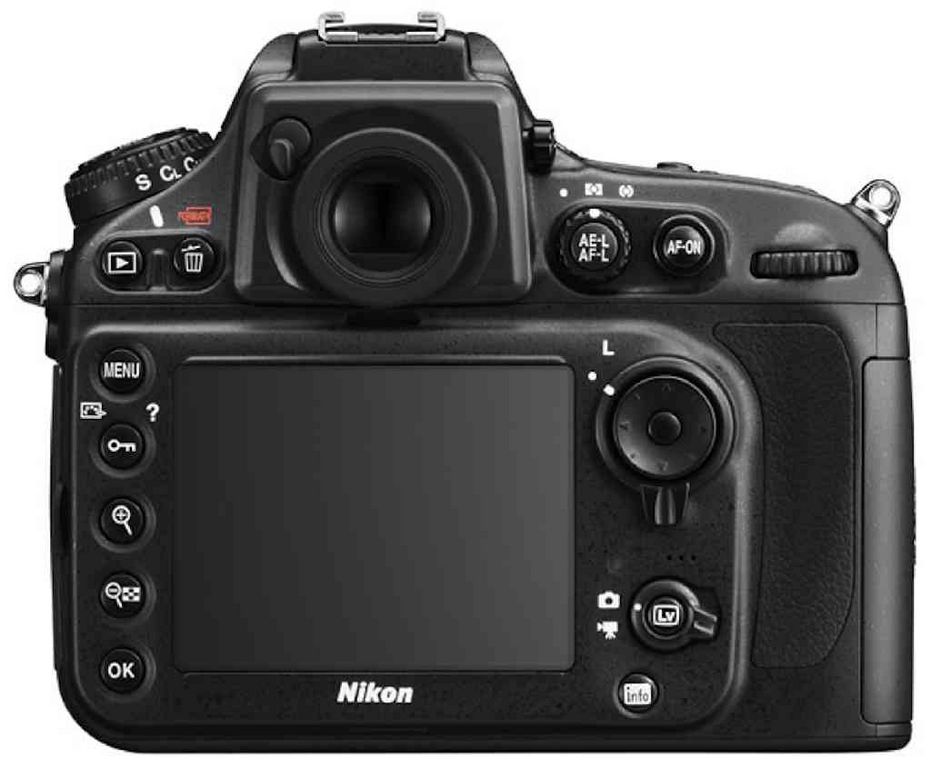 D800 Nikon. L’uscita poco prima del photoshow di roma.