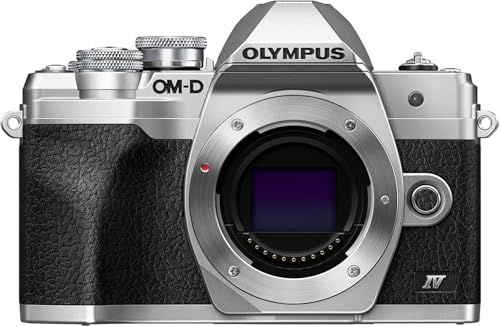 Fotocamera Olympus OM-D E-M10 Mark IV con sistema Micro Quattro Terzi Olympus, sensore da 20 MP, schermo LCD per selfie, mirino elettronico, video 4K, potente messa a fuoco automatica, Wi-Fi, argento